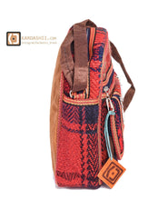 Load image into Gallery viewer, Kardashii lux representative gift carpetbag handmade closure on the top unique bag functional, antique and remarkably uniqueness Kardashian kim kylie