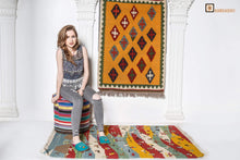 Load image into Gallery viewer, kardashii classic style and colorful felt shoe insole options to match your style as they are comfortable and elegant. Kardashian Kim Kylie