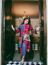 Load image into Gallery viewer, Kardashii lifestyle for the highest quality traveler bag lifestyle durable colors. handmade smart choice for the refined kardashian kim kylie