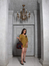 Load image into Gallery viewer, Kardashii strong wefts guarantees a long-lasting pleasure of oriental carpet art old carpet bag functional, durable and instantly recognizable kardashian kim kylie