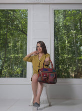 Load image into Gallery viewer, kardashii antique Vintage Jajim Turkish Rug Top Handle fashionable roomy on-trend Purse Kilim Rug Bag Kardashian Kim Kylie