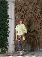 Load image into Gallery viewer, Kardashii roomy, comfortable model a casual-chic amazing front design perfectly complements the retro-chic aesthetic of the patches kardashian kim kylie