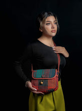 Load image into Gallery viewer, kardashii Ethnic antique Vintage Turkish Rug Top Handle new design fashionable chic on-trend Purse Kilim Rug Bag Kardashian Kim Kylie