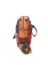 Load image into Gallery viewer, Kardashii strong wefts guarantees a long-lasting pleasure of oriental carpet art old carpet bag functional, durable and instantly recognizable kardashian kim kylie