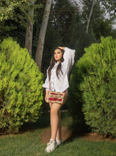 Load image into Gallery viewer, Kardashii Jajim affordable impress gift carpet bag handmade daytime essentials bag functional, antique and instantly uniqueness kardashian kim kylie
