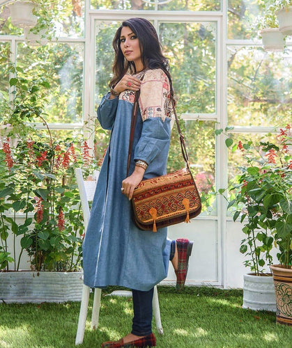 Kardashii Jajim representative impress gift satchels bag handmade daytime essentials bag functional, antique and instantly uniqueness kardashian kim kylie