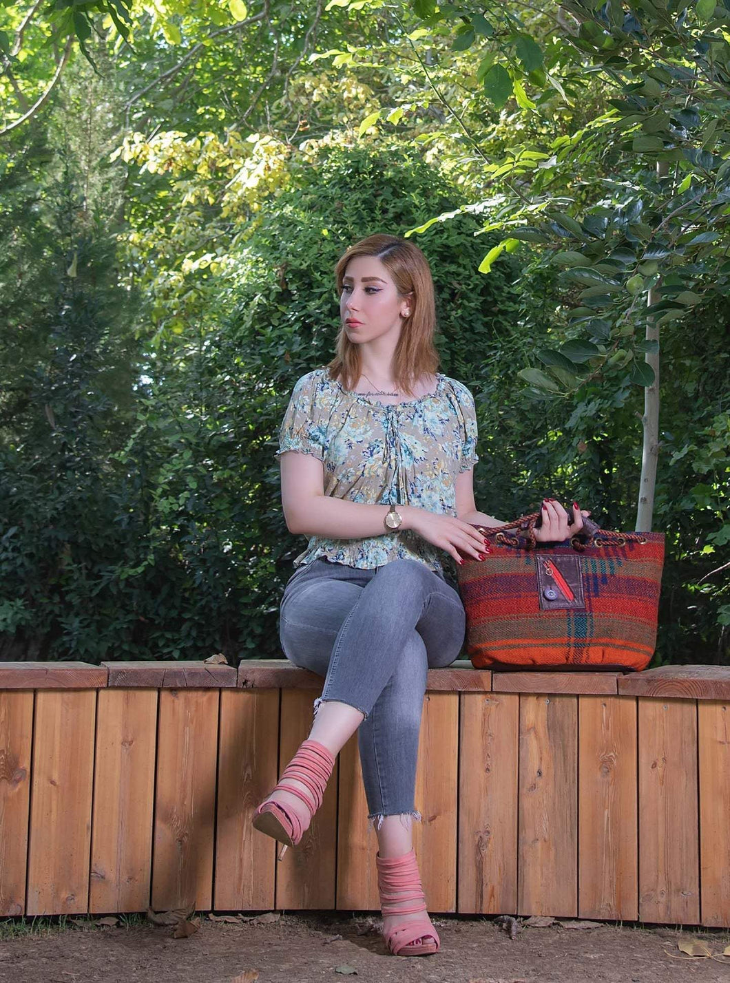 Kardashii Colorfulness Jajim a beautiful carpet bag handmade daytime essentials bag functional, durable and instantly recognizable kardashian kim kylie