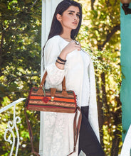 Load image into Gallery viewer, Kardashii Colorfulness hand weaved round cross-body bag handmade fresh fashion bag on-trend Kardashian kim kylie
