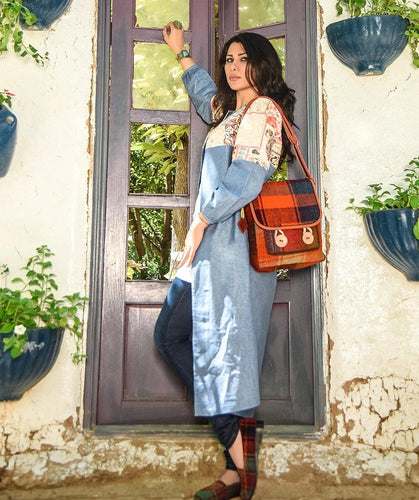 kardashii antique lightly structured and compact design fashionable roomy on-trend Purse Kilim Rug Bag Kardashian Kim Kylie