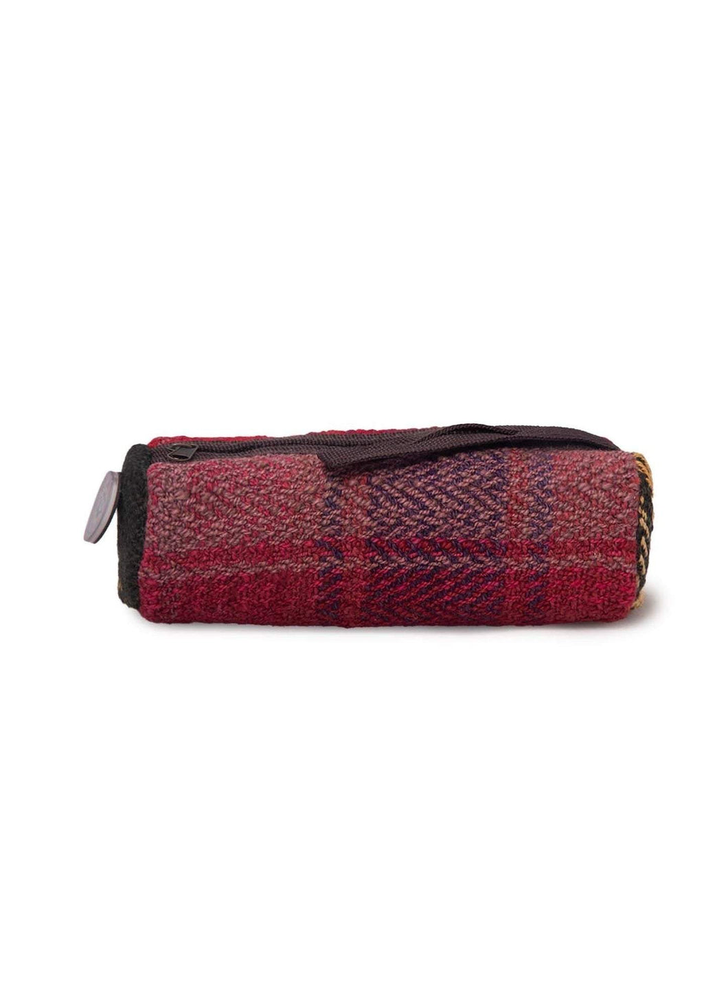 Kardashii fabulous unique hand-woven cosmetic bag 